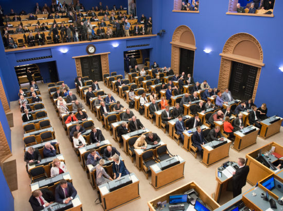 Riigikogu täiendav istung, Vabariigi Presidendi valimine Riigikogus